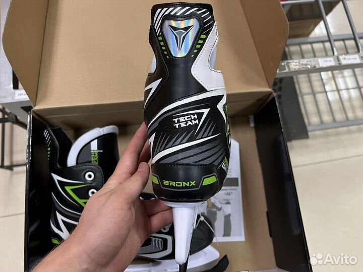 Коньки хоккейные bronx