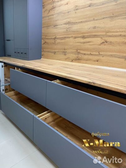 Кухня новая