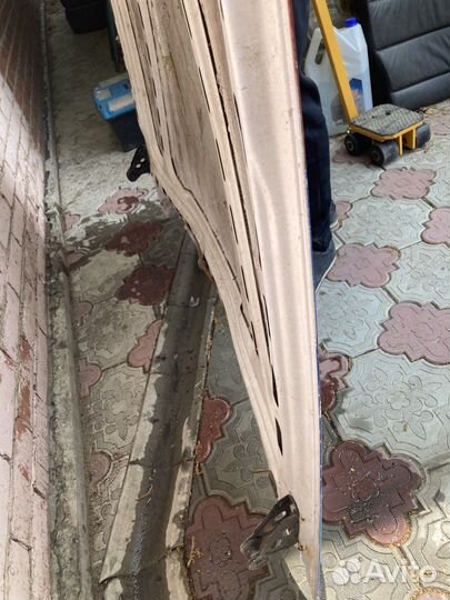 Капот BMW e30 металлический