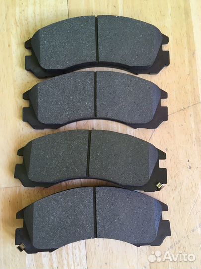 Колодки тормозные Митсубиси (Mitsubishi)