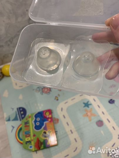 Накладки на грудь