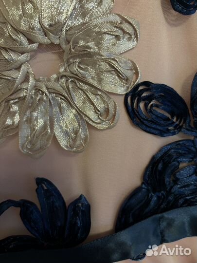 Платье нарядное для девочки 6 лет