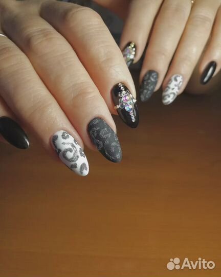 Маникюр на дому