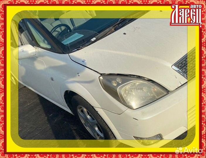 Педаль тормоза Toyota Opa