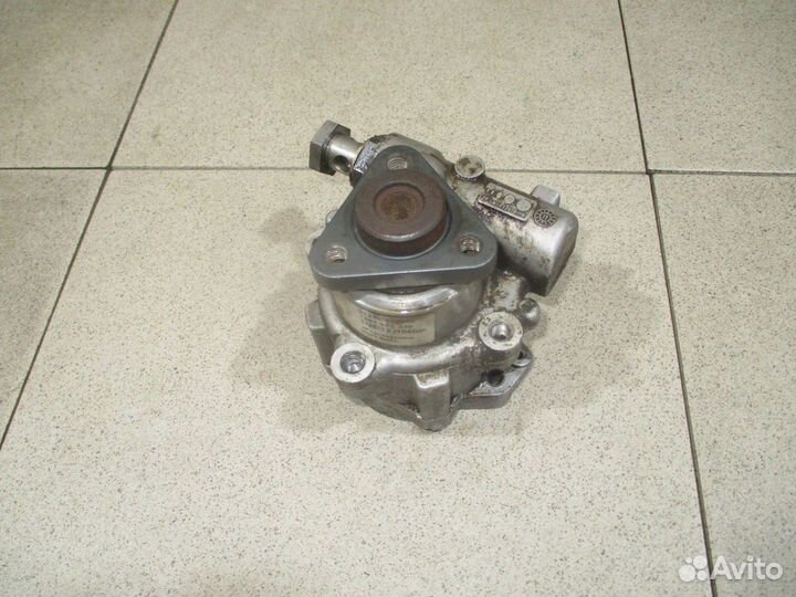 Насос гидроусилителя VW Passat (B5)