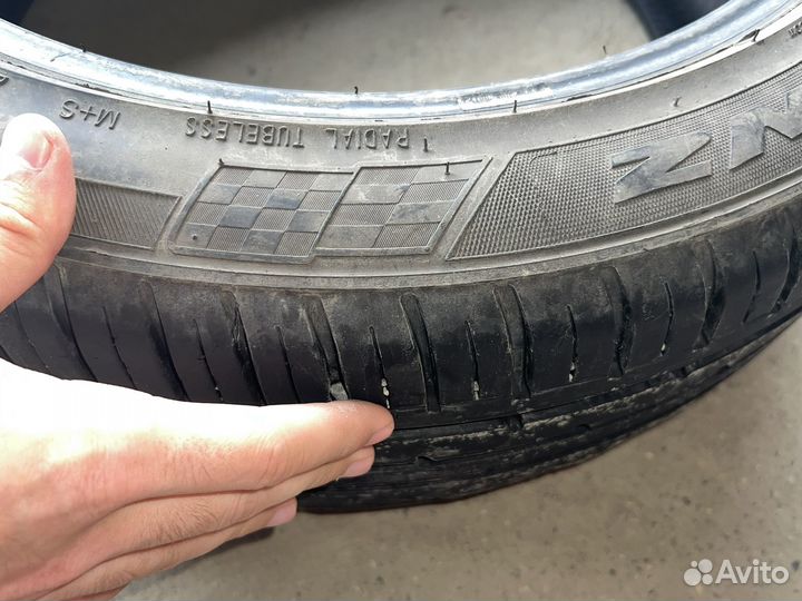 Rydanz Roadster R02 235/45 R18