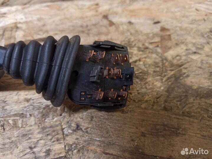 Подрулевой переключатель дворников Opel Astra F