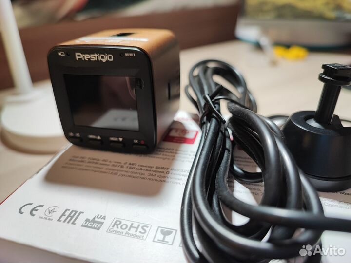 Видеорегистратор Prestigio Roadrunner Cube