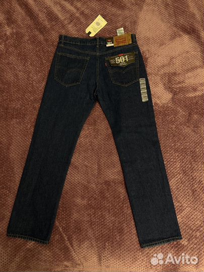 Джинсы Levi's 501