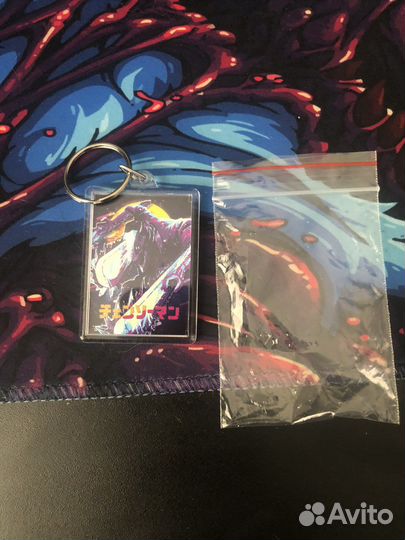 Брелок человек бензопила