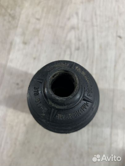 Пыльник рулевой тяги Renault logan 2 Лев, Прав