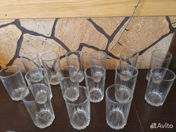 Стаканы, кружки, бокалы