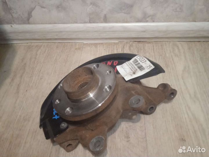 Кулак поворотный передний правый Ренон logan 2