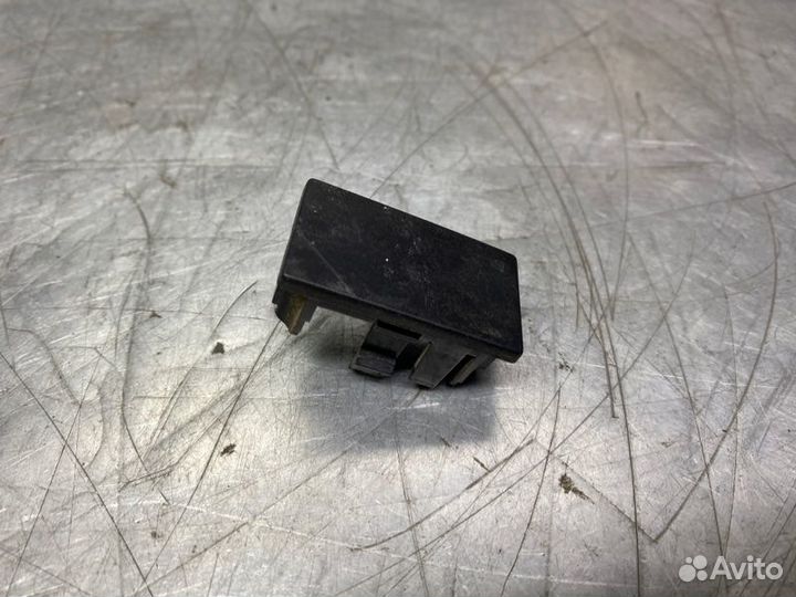 Заглушка Volkswagen Passat B5 1996-2000