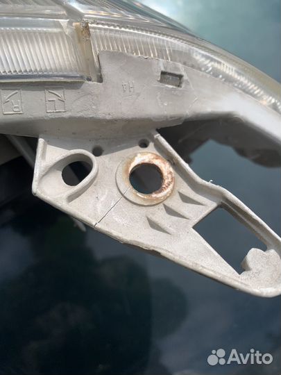 Фара правый Toyota Corolla 120