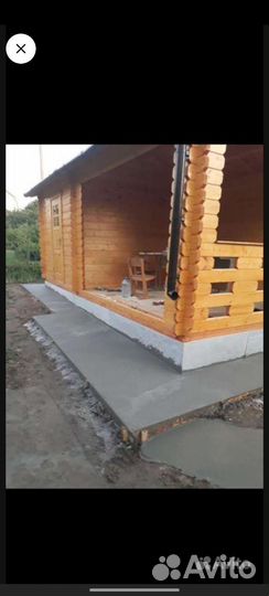 Бригада строителей