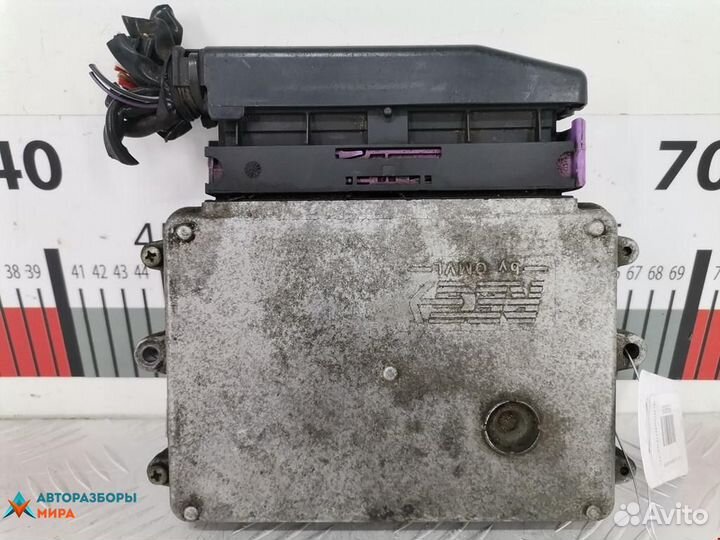 Блок управления двигателем Subaru Legacy 3 2001