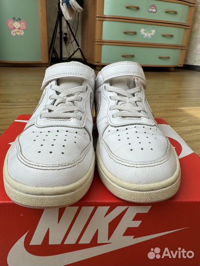 Кроссовки nike для девочки 3Y