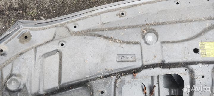 Toyota corolla 150 капот