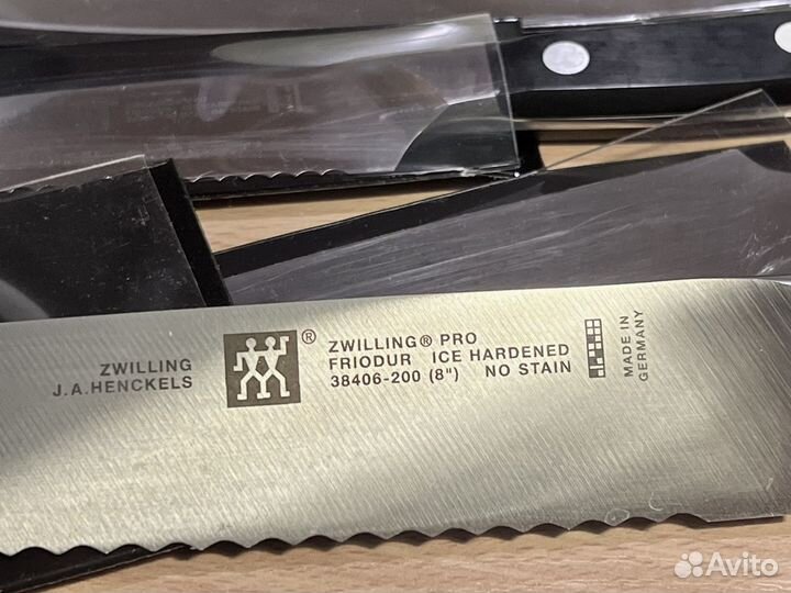Набор из 5 ножей с подставкой Zwilling Pro