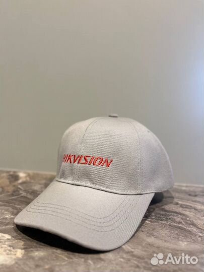 Бейсболка Hikvision
