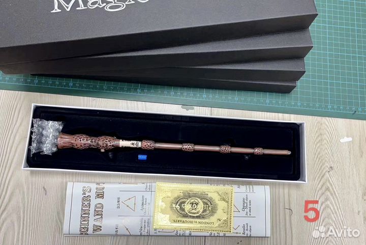 Волшебная палочка Поттера светодиодная (новые)