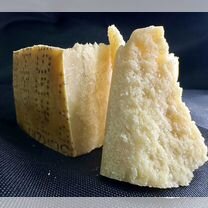 Сыр Пармезан "Parmigiano Reggiano DOP" 36 мес