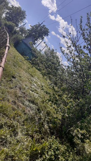 Дом 10 м² на участке 4 сот.