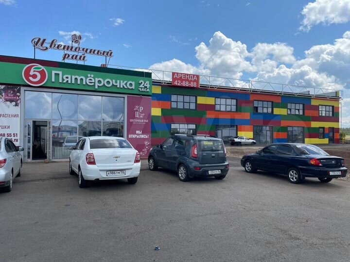 Торговая площадь, 69 м²