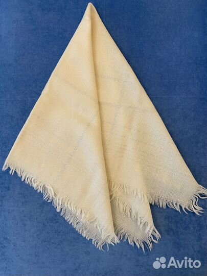 Женские шарфы и платки