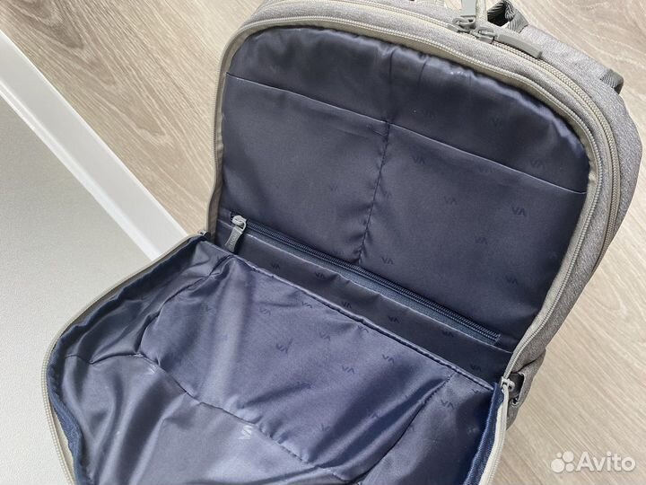 Рюкзак для ноутбука Rivacase