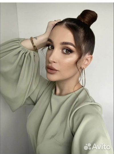 Макияж и прическа