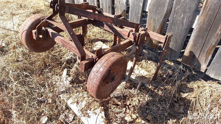 Мини-трактор КУРГАНМАШЗАВОД КМЗ-012, 1996