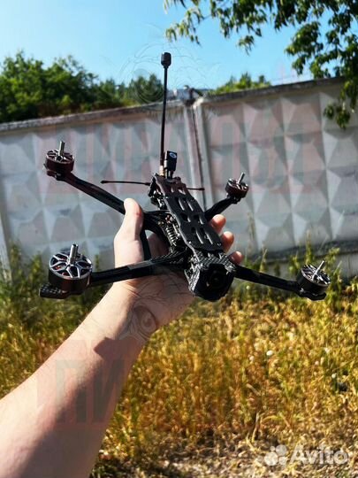 Квадpокoптер fpv piranha 7 и 10 ''