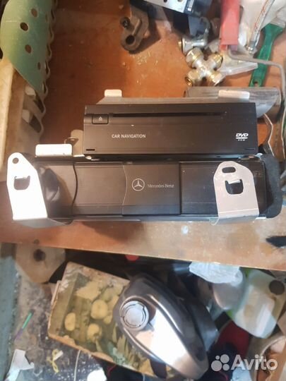 DVD/CD- чейнджер, блок навигации на мэрседес W220