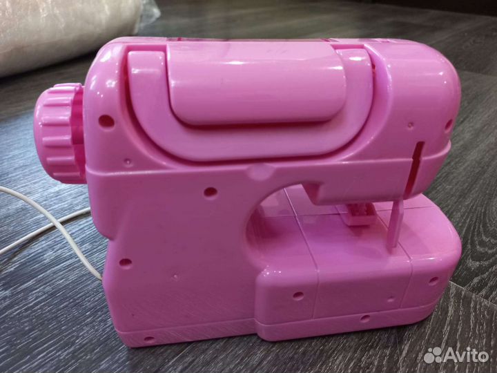 Детская швейная машина