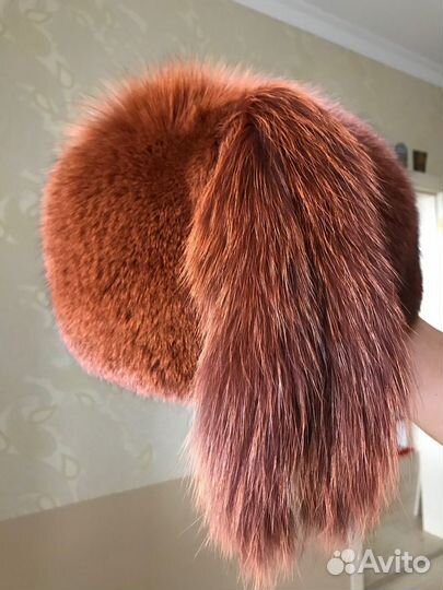 Шапочка женская