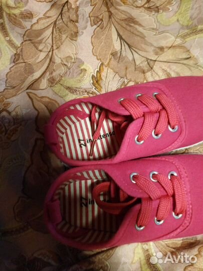 Новые кеды для девочек