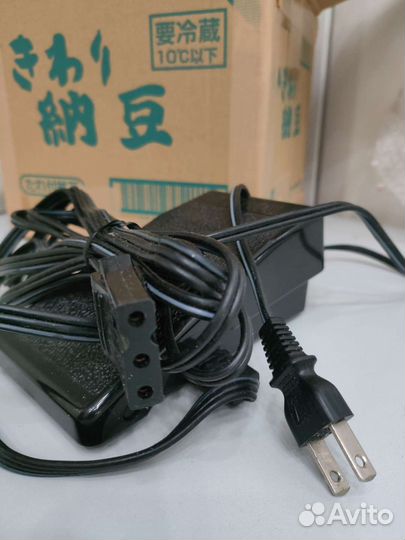 Педаль для швейной машины / оверлока