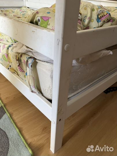 Кровать с матрасом детская