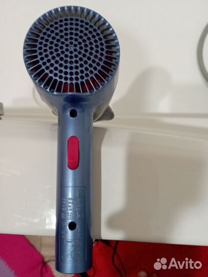 Фен для волос Philips I200