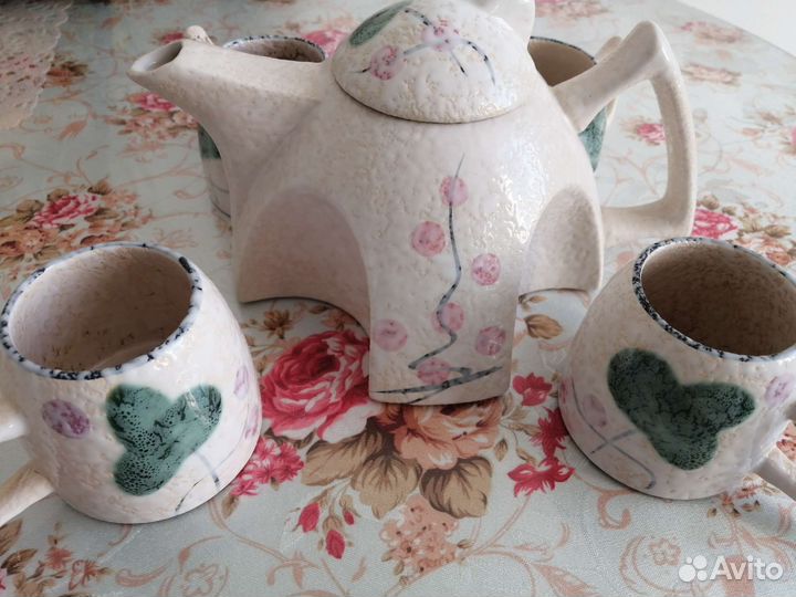 Чайник кружками