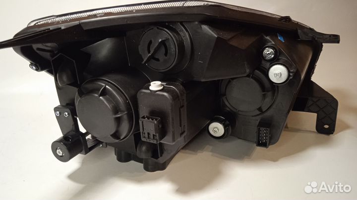 Фара передняя левая Geely Emgrand X7