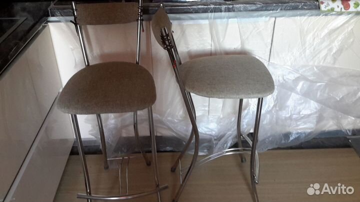 Барные стулья 2 шт