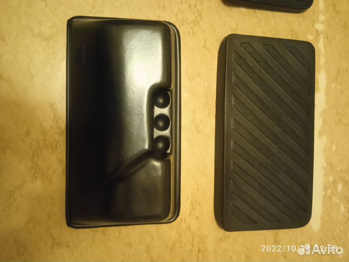 Контейнеры под передние сиденья LADA Granta FL