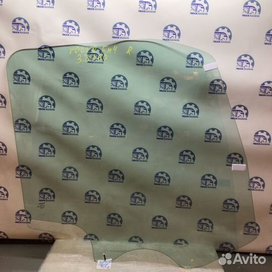 Стекло двери R volvo FH4 / FH5 / FM5