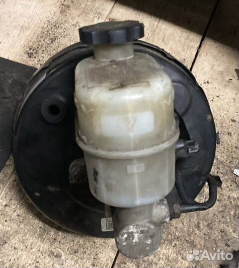 Вакуумный усилитель тормозов Chevrolet Tahoe 900 Т