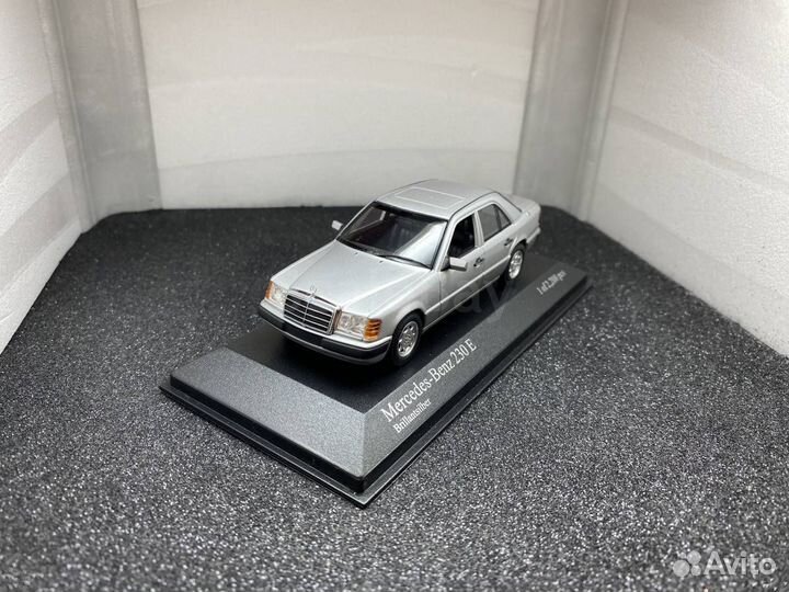 1/43 Mercedes-Benz