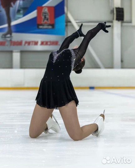 Чёрное платье для фигурного катания 157-165