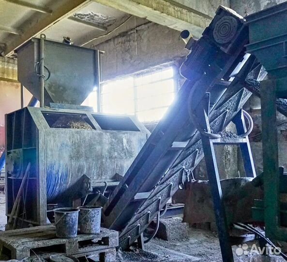 Разнорабочий с ежедневной оплатой и проживанием